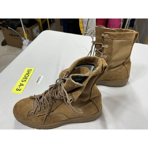 McRae Combat Gore Tex Vibram Suede Army Boots 5.5 R main image 6